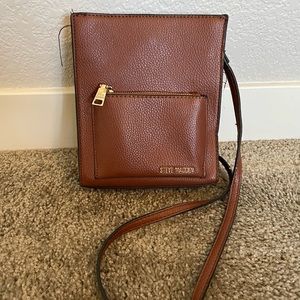 Steve Madden crossbody. Lightly used.